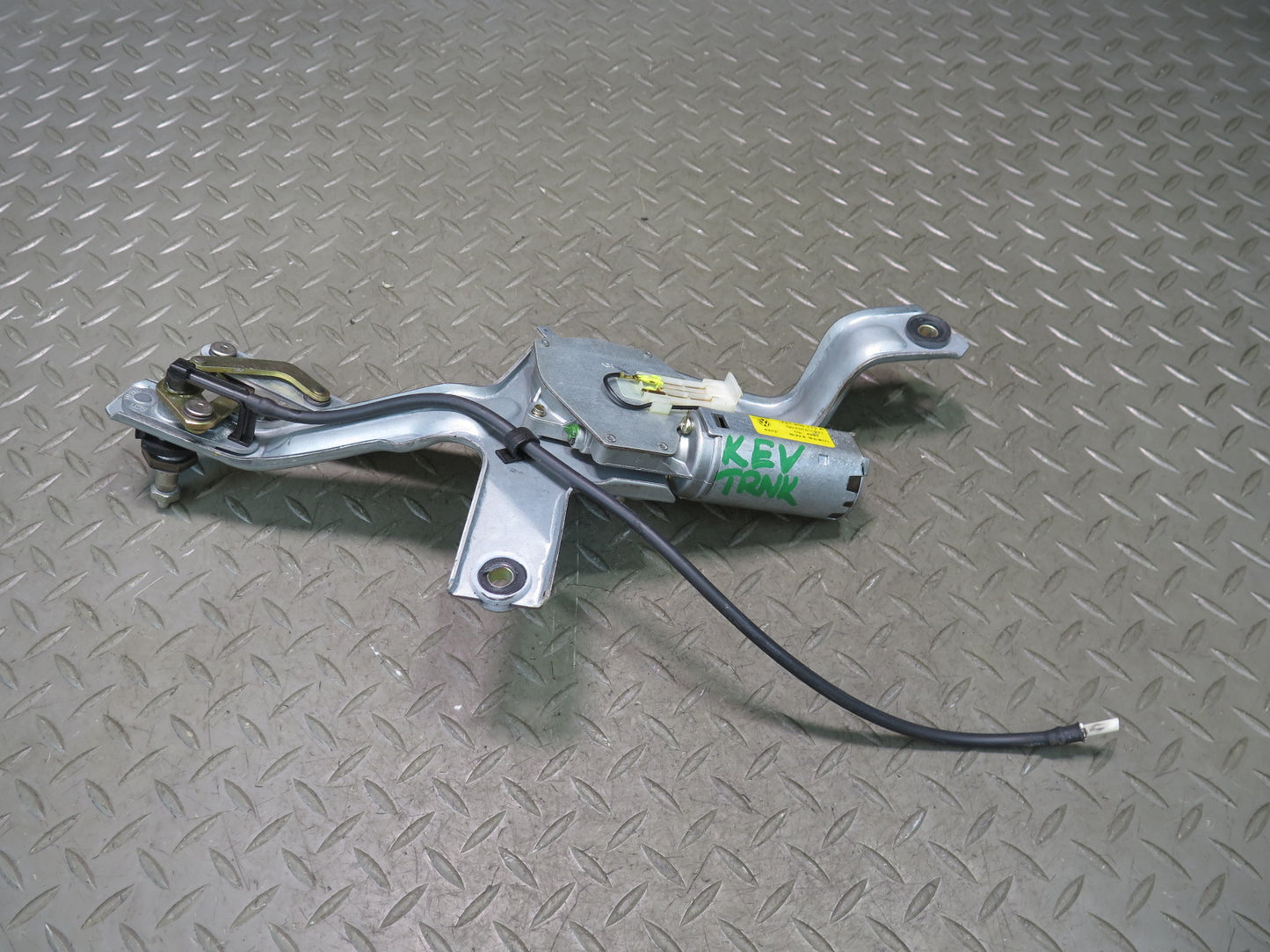 99-03 VW Eurovan T4 Rear Trunk Hatch Wiper Motor 701955713A OEM