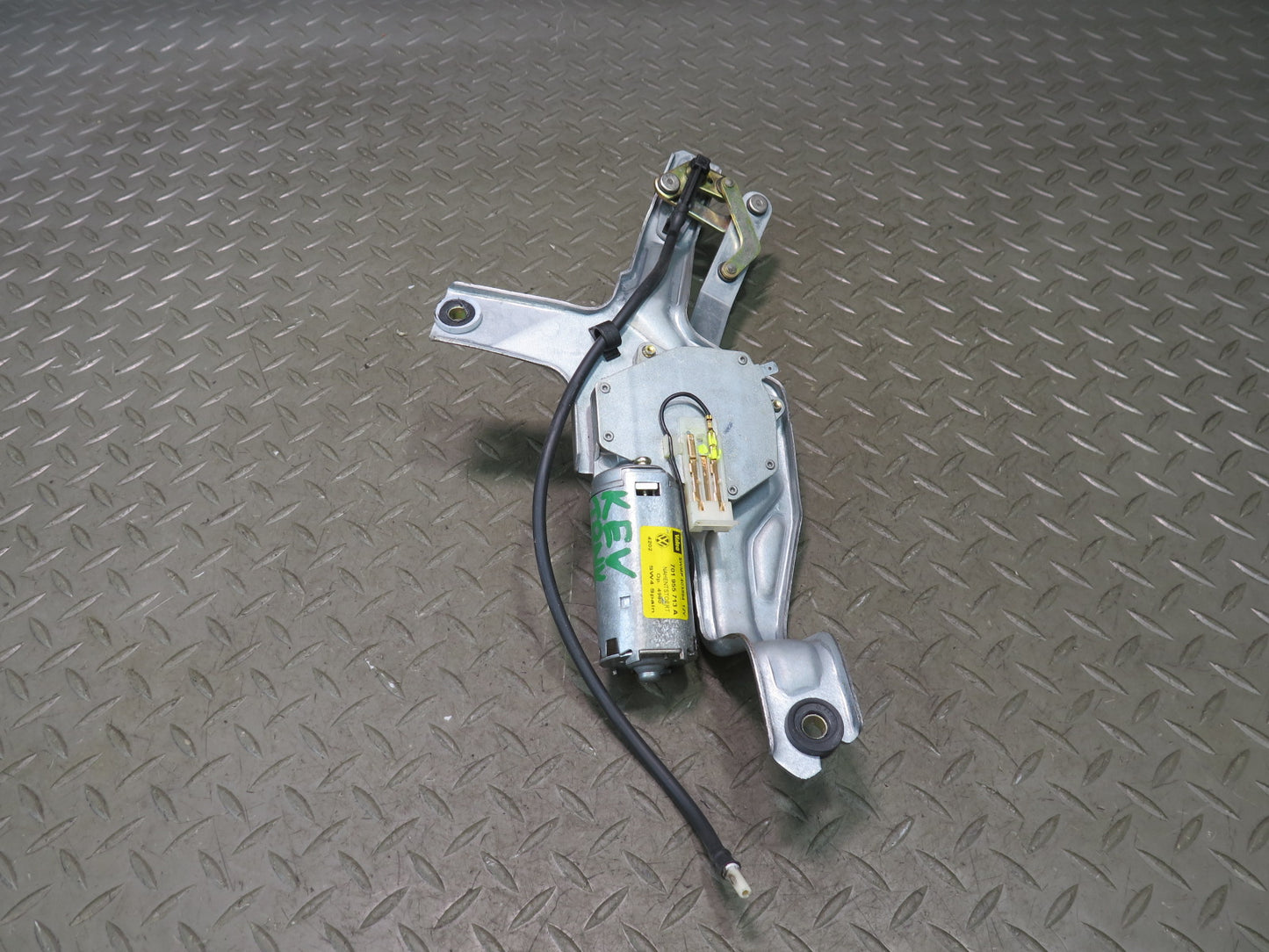 99-03 VW Eurovan T4 Rear Trunk Hatch Wiper Motor 701955713A OEM