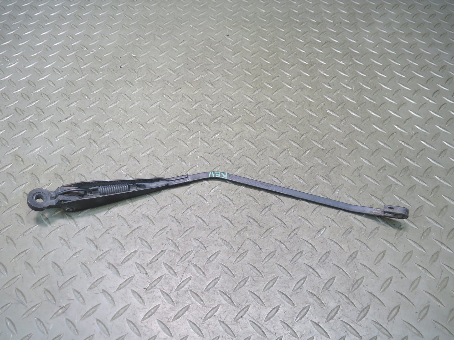 99-03 VW Eurovan T4 Rear Tailgate Wiper Arm  701955707 OEM