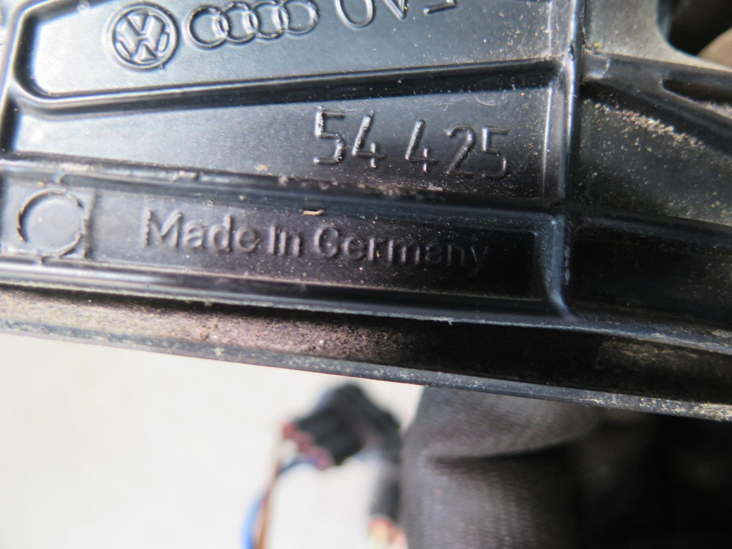 99-03 VW Eurovan T4 Front Left Door Exterior Side View Heated Power Mirror OEM