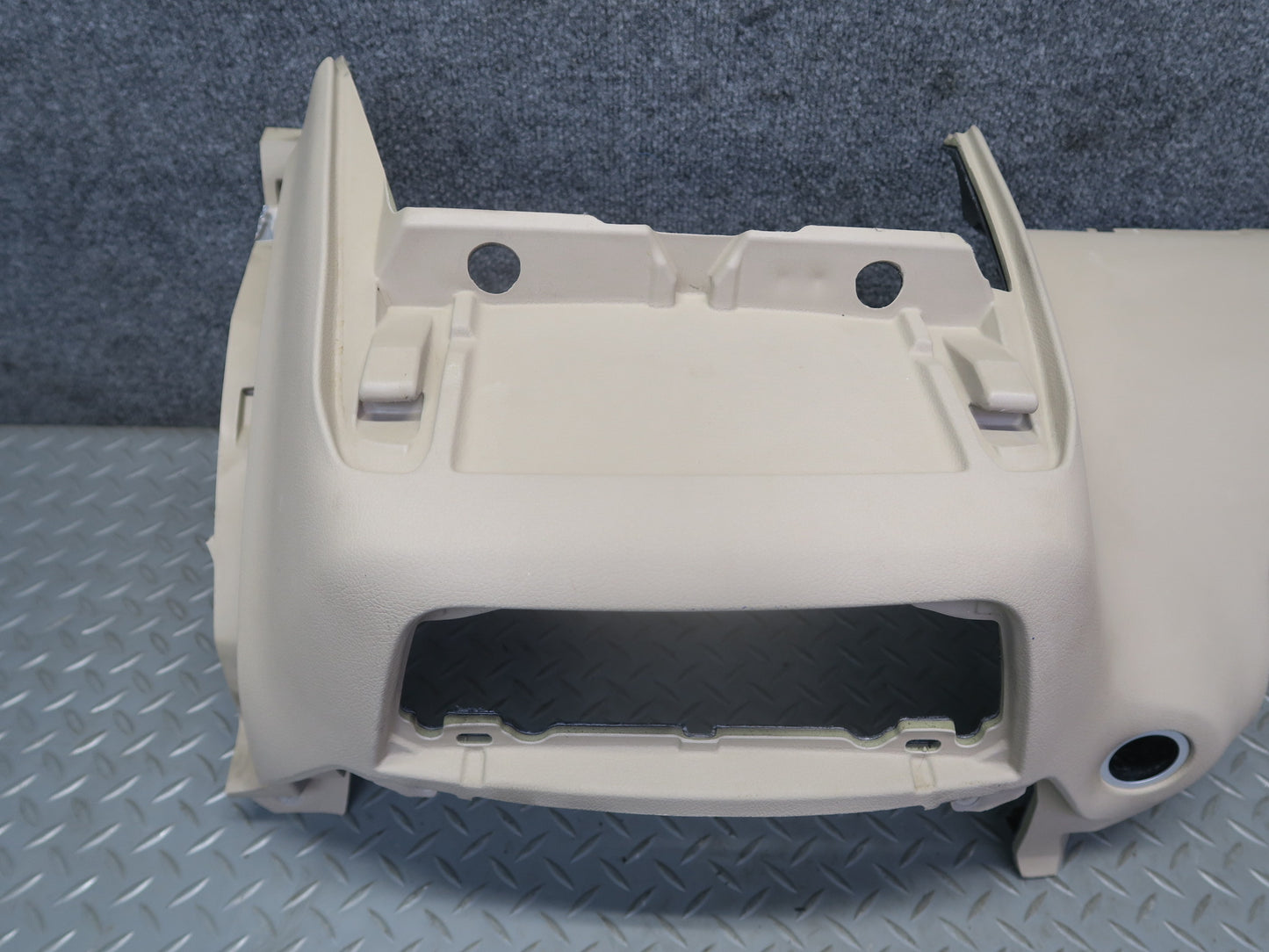 12-15 Mercedes W166 Ml-class Dash Front Left Lower Knee Trim Cover Panel OEM