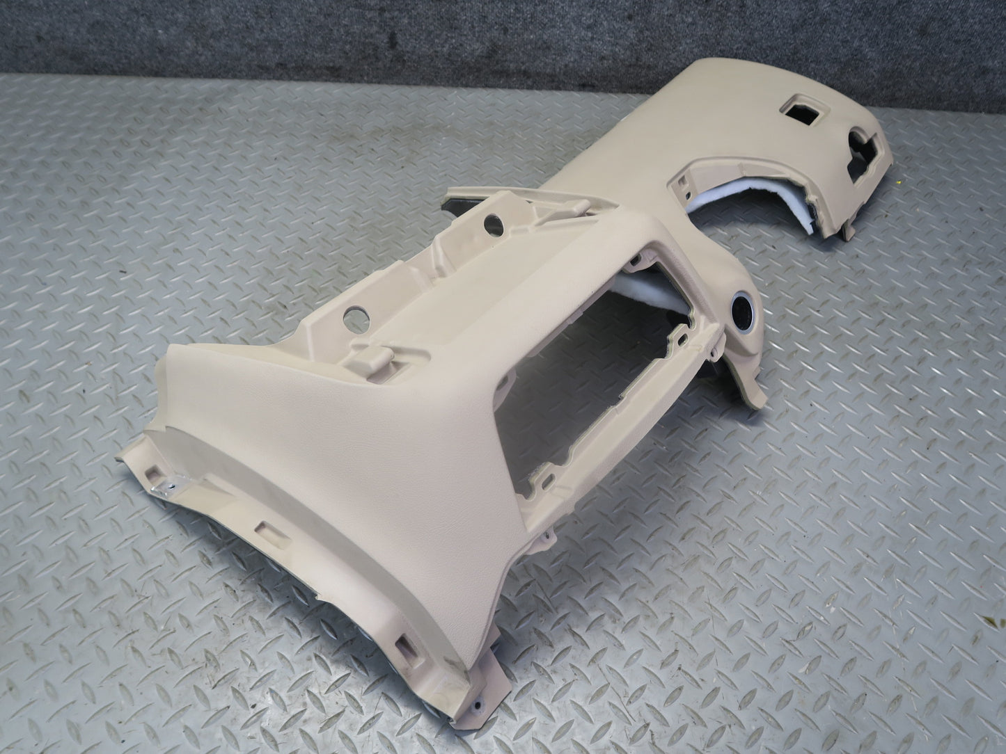 12-15 Mercedes W166 Ml-class Dash Front Left Lower Knee Trim Cover Panel OEM