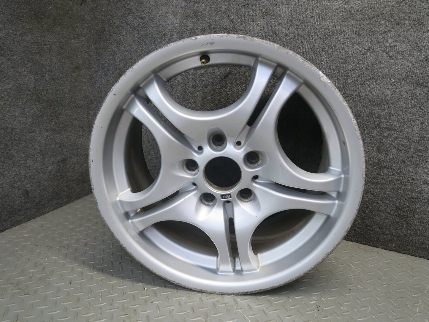 01-06 BMW E46 330ci Style 68 R17" M Sport Rear Alloy Wheel Rim 17x8.5J ET50 OEM