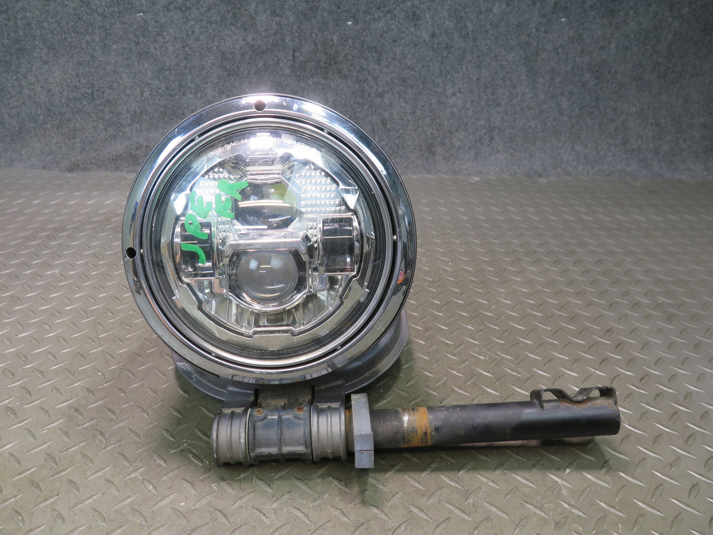 1978-1986 Porsche 928 Front Left & Right Aftermarket Headlight Lamp Assembly
