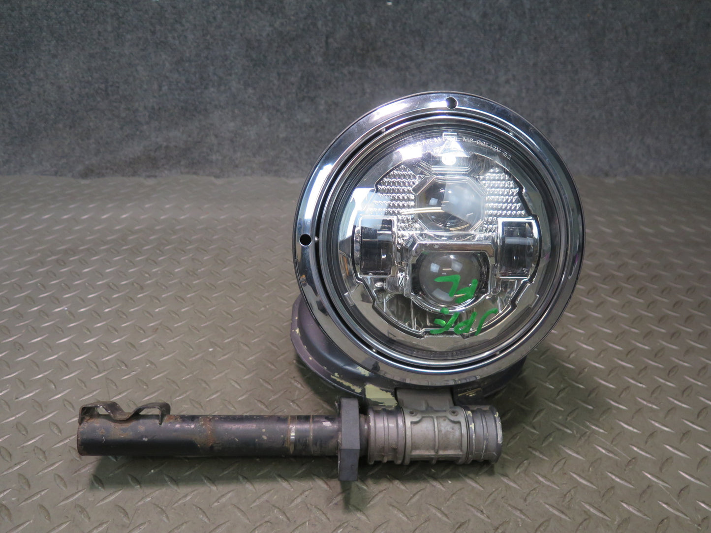 1978-1986 Porsche 928 Front Left & Right Aftermarket Headlight Lamp Assembly