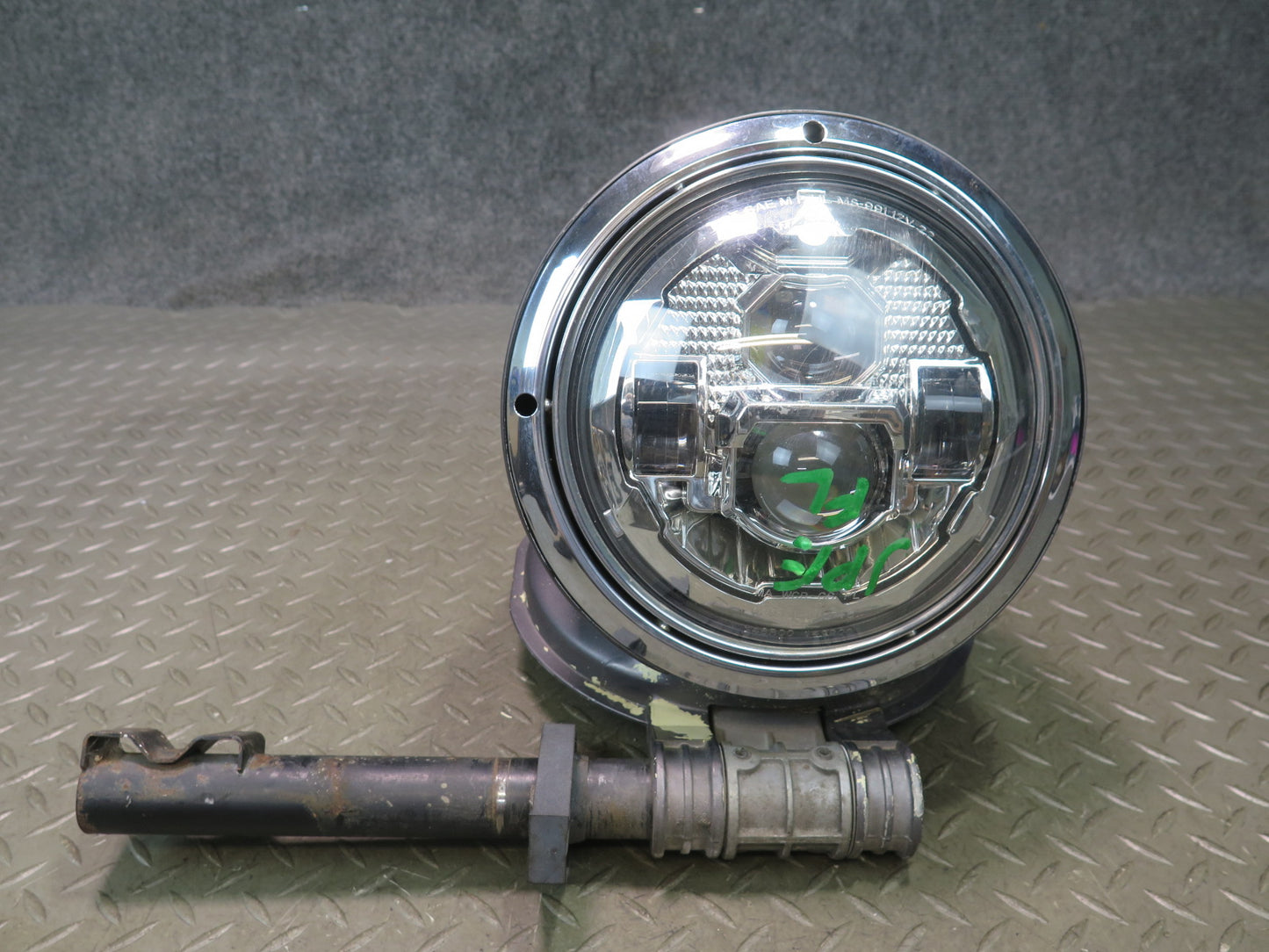 1978-1986 Porsche 928 Front Left & Right Aftermarket Headlight Lamp Assembly