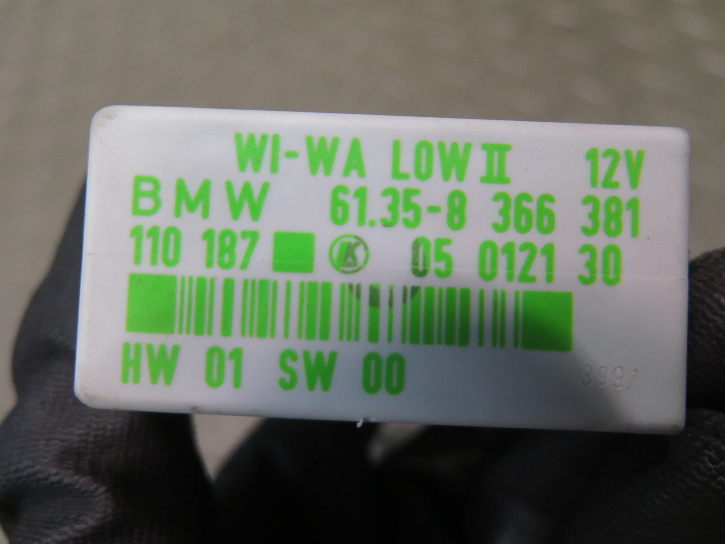 96-02 BMW E36/7 Z3 Windshield Wiper Relay Control Module 8366381 OEM