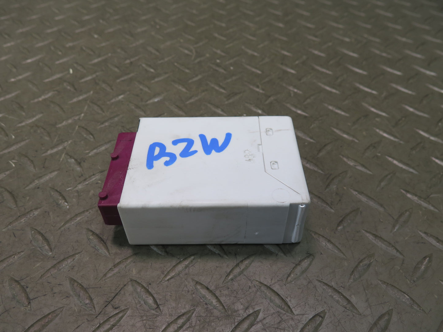 96-99 BMW E36/7 Z3 Anti Theft Immo Immobilizer Module EWS2 4146048 OEM
