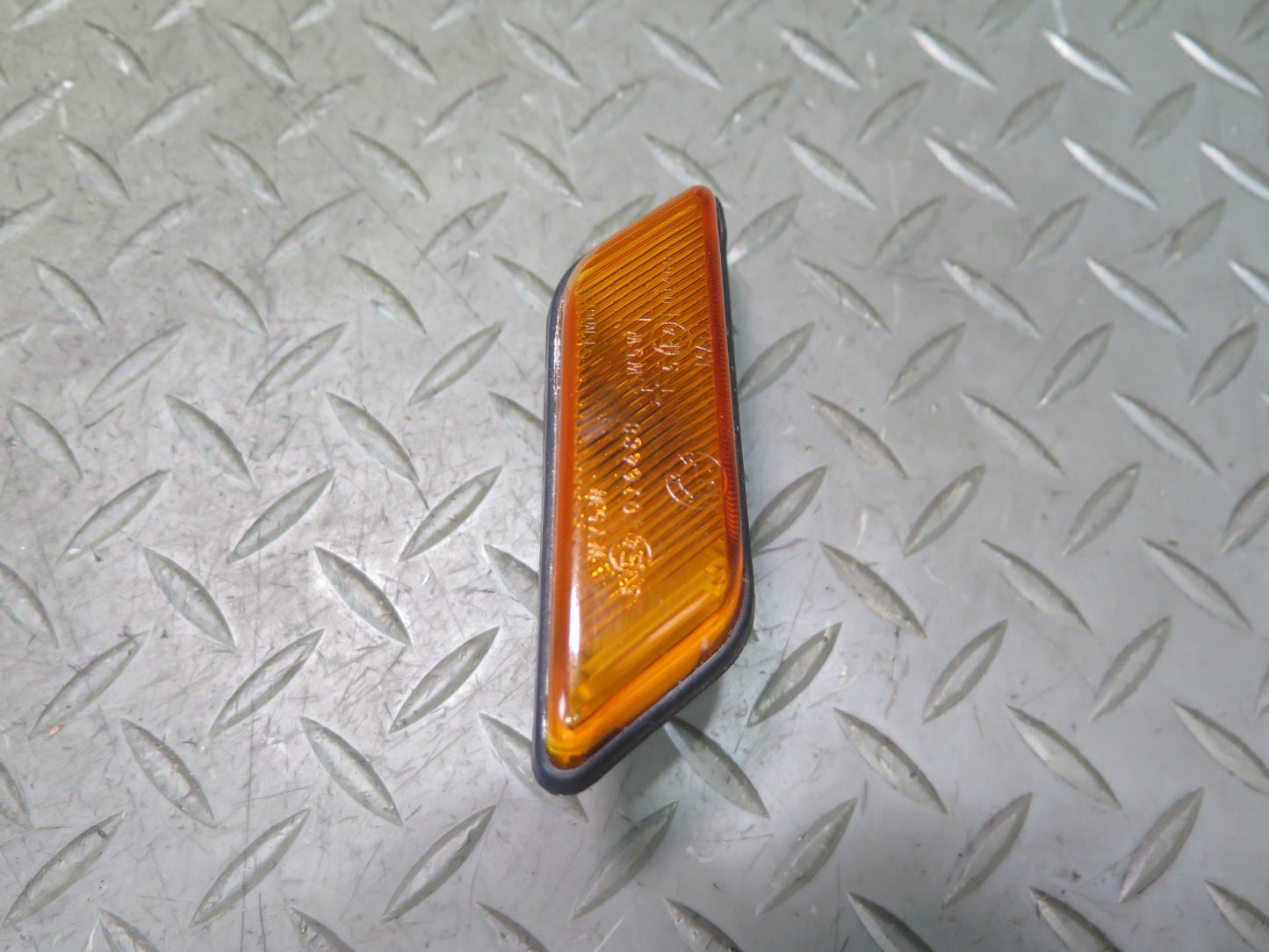 96-02 BMW E36/7 Z3 Front Left & Right Fender Marker Turn Signal Light Set OEM