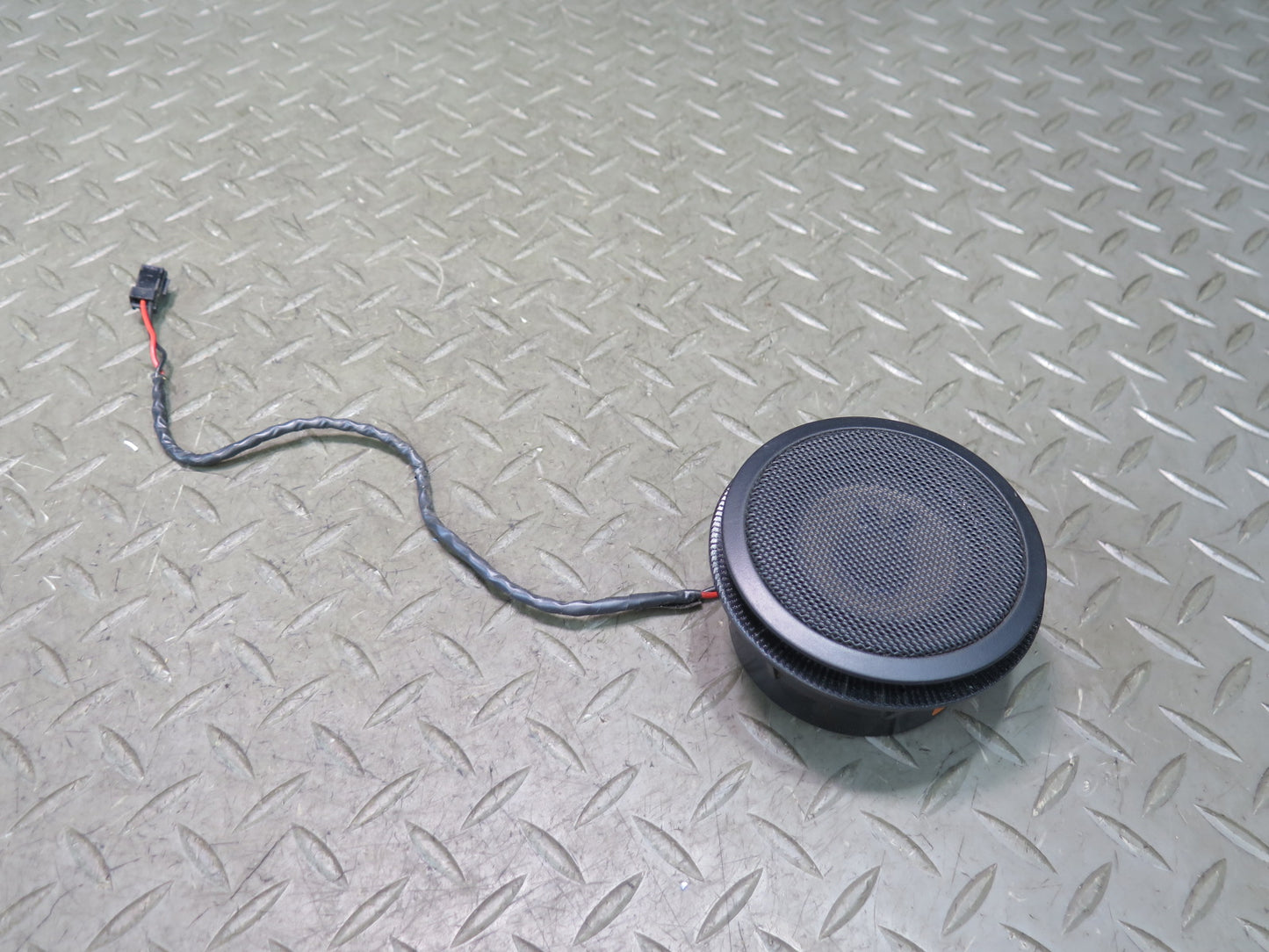 96-99 BMW E36/7 Z3 Harman Kardon Rear Left & Right MID Range Speaker Set OEM