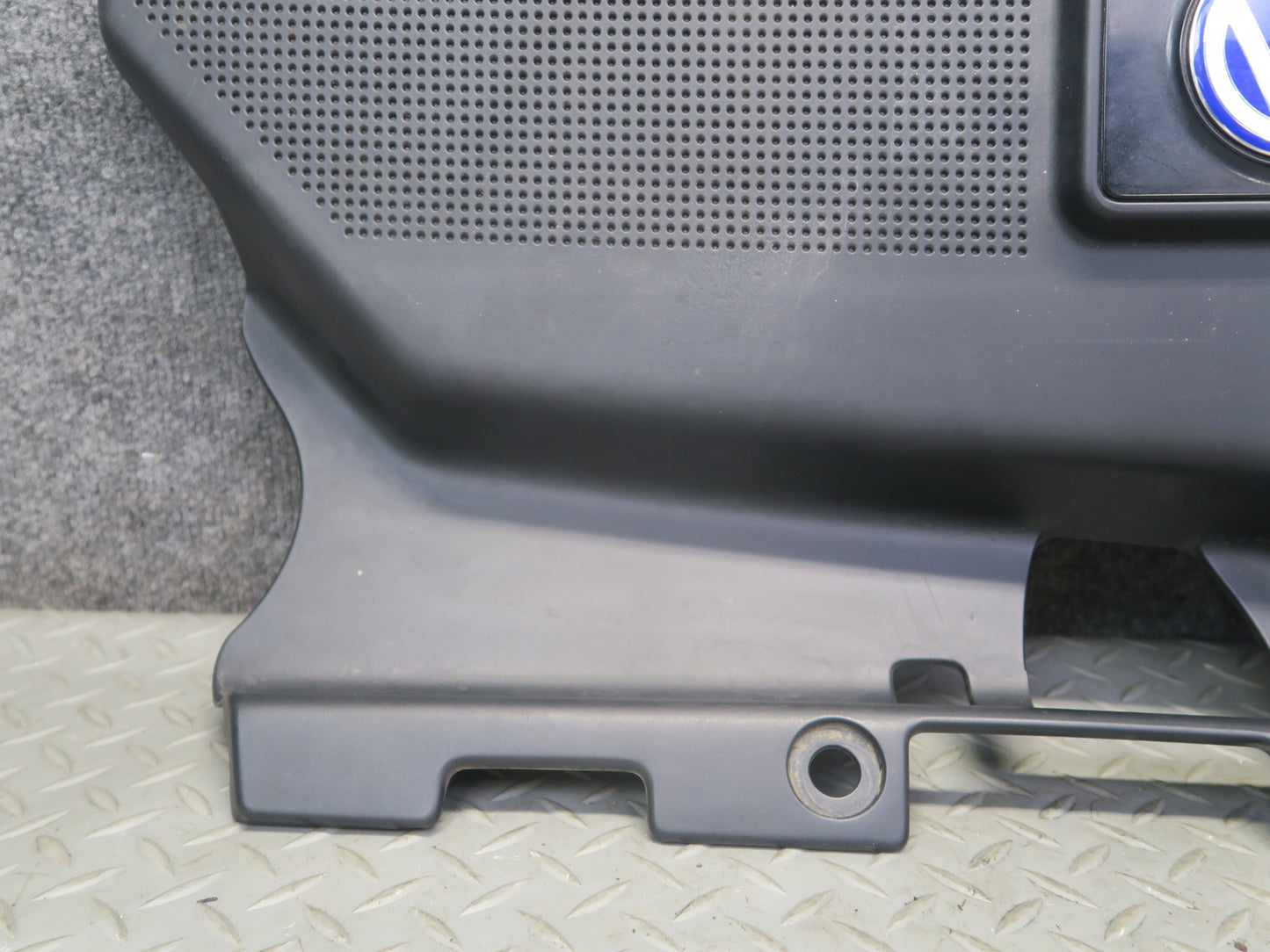 01-03 VW Eurovan T4 2.8L Engine Motor Shield Trim Cover Panel 7D0119512H OEM