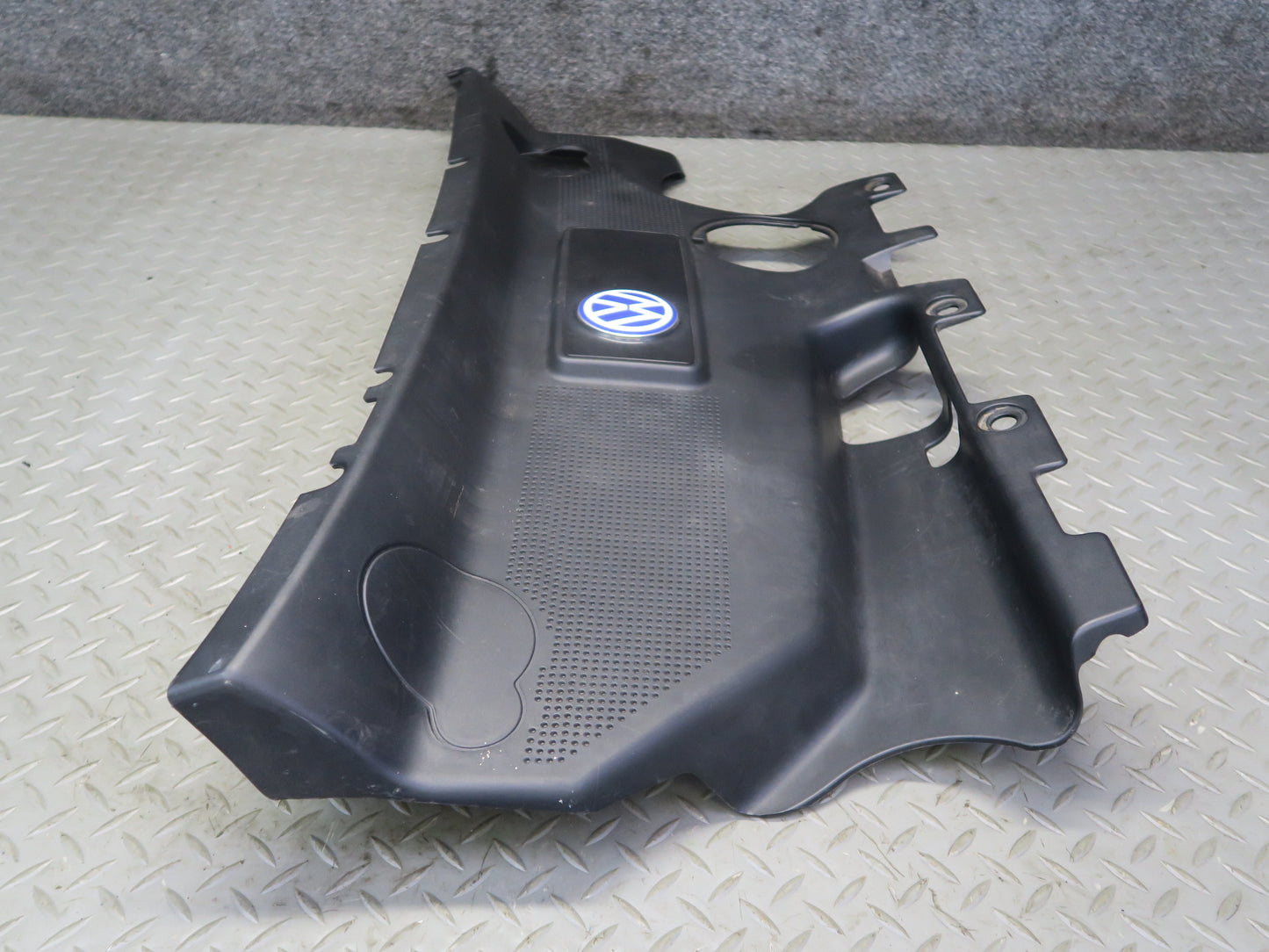 01-03 VW Eurovan T4 2.8L Engine Motor Shield Trim Cover Panel 7D0119512H OEM
