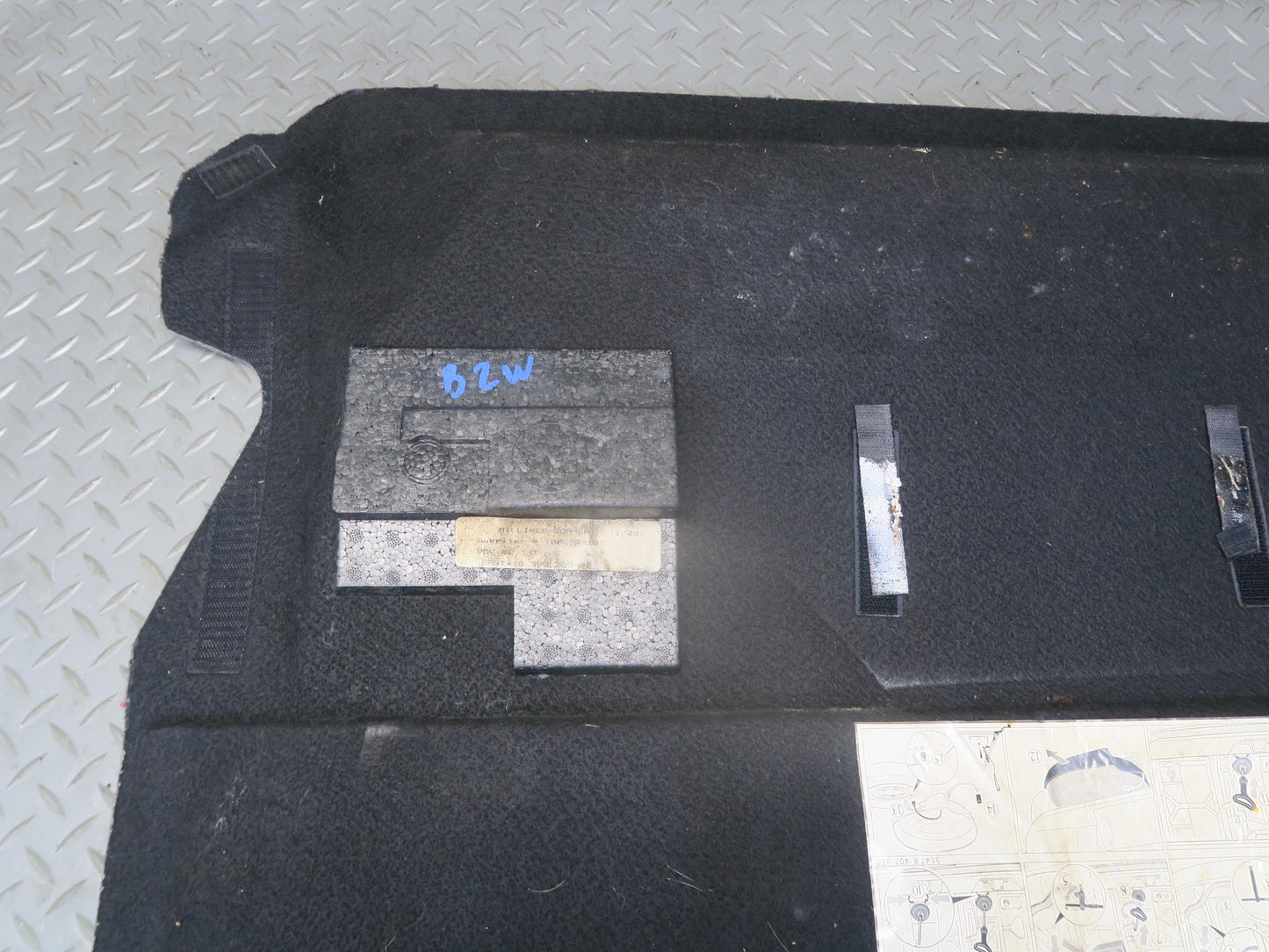96-02 BMW E36/7 Z3 Roadster Rear Trunk Floor MAT Carpet Cover Gray 8399299 OEM