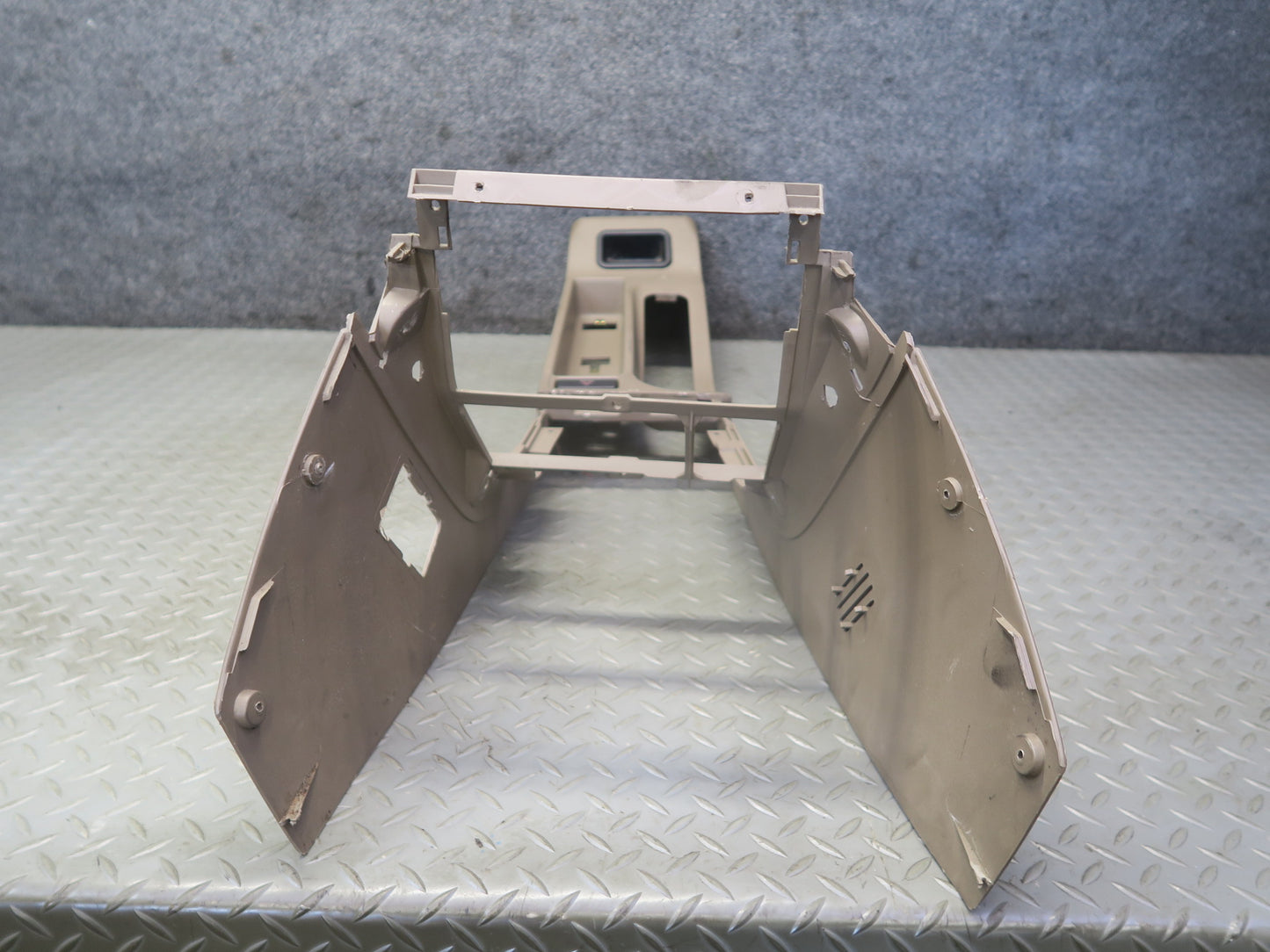 96-02 BMW E36/7 Z3 Roadster Center Console Trim Cover Panel Beige OEM