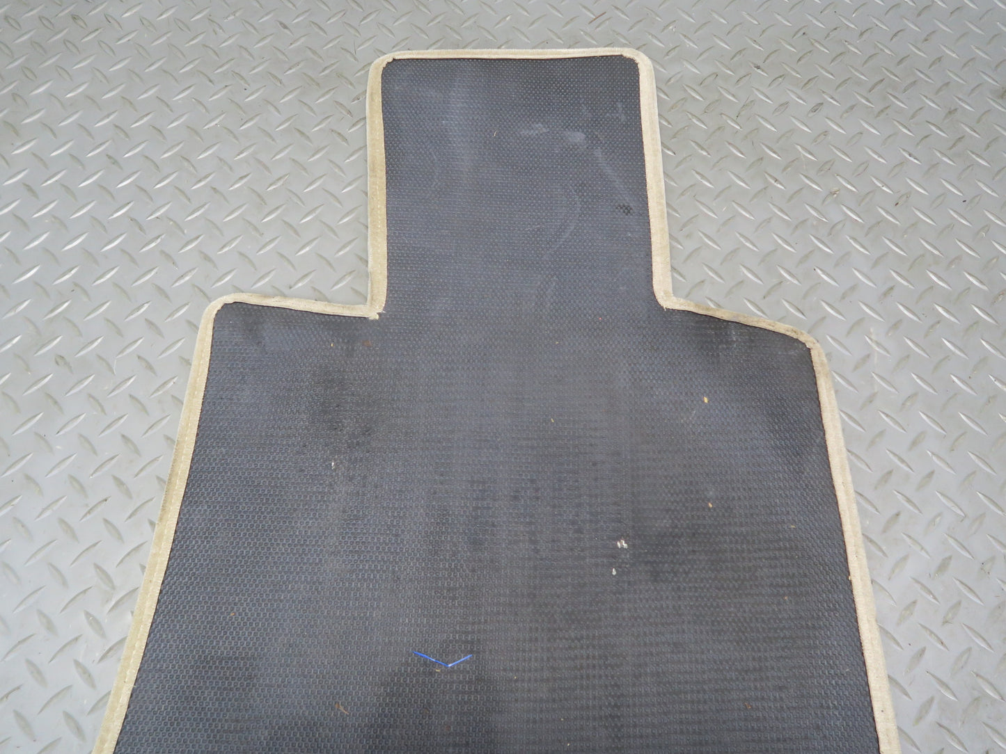 96-02 BMW E36/7 Z3 Set of 2 Front Left & Right Carpet Floor MAT OEM