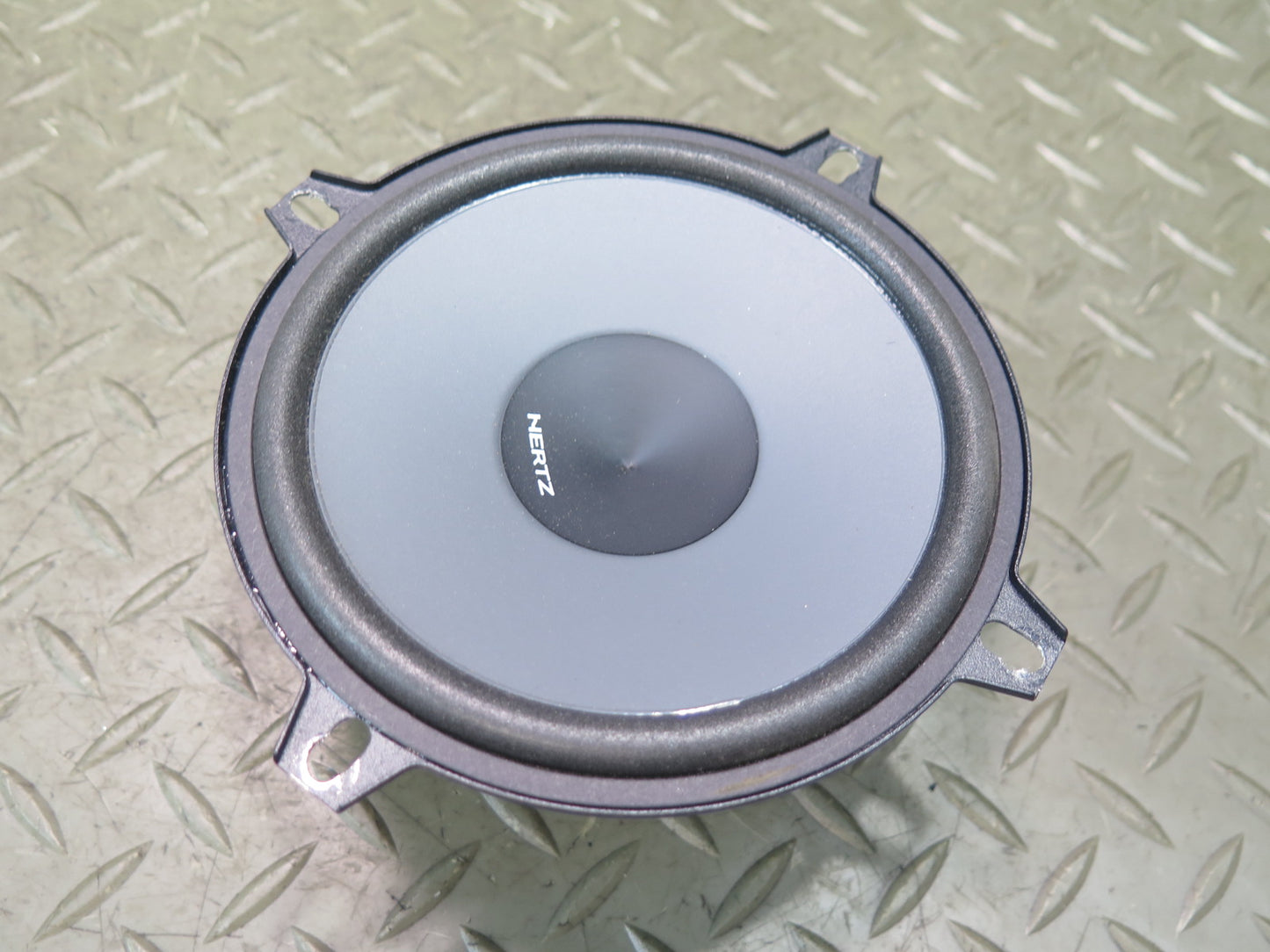 Set of 2 Hertz UNO V 130 Speaker