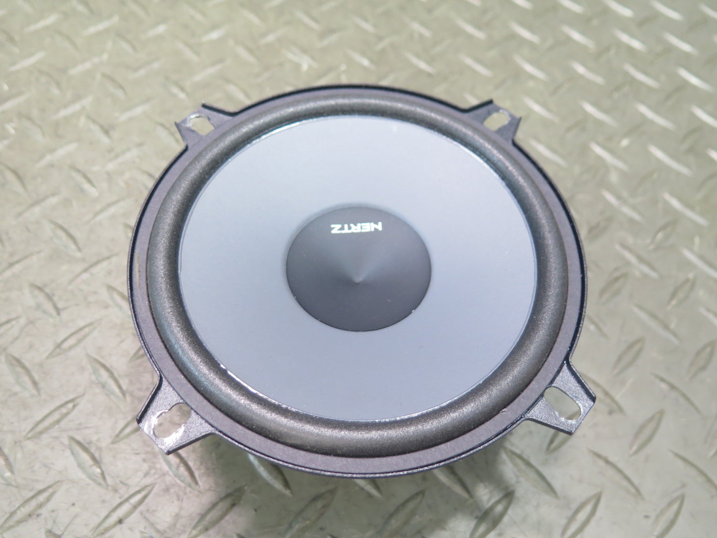 Set of 2 Hertz UNO V 130 Speaker