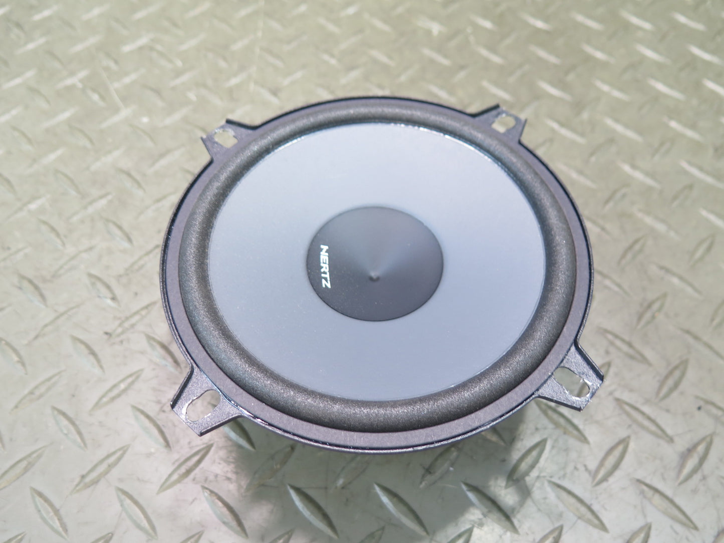 Set of 2 Hertz UNO V 130 Speaker