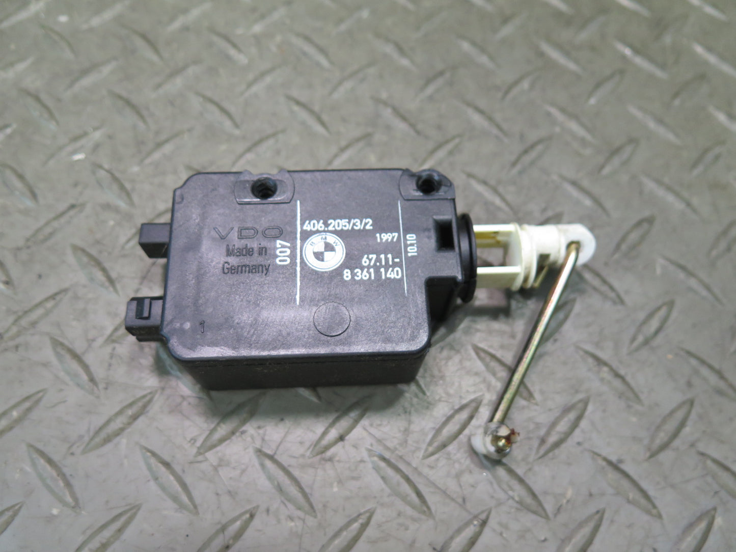 96-02 BMW E36/7 Z3 Rear Trunk Lid Lock Latch Actuator Motor 8361140 OEM