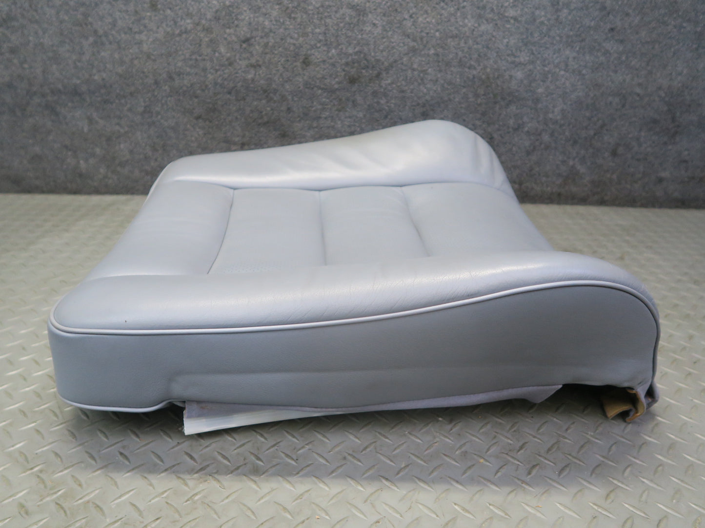 89-91 Mercedes W126 Sedan Front Right Heated Seat Upper Leather Cushion Gray OEM