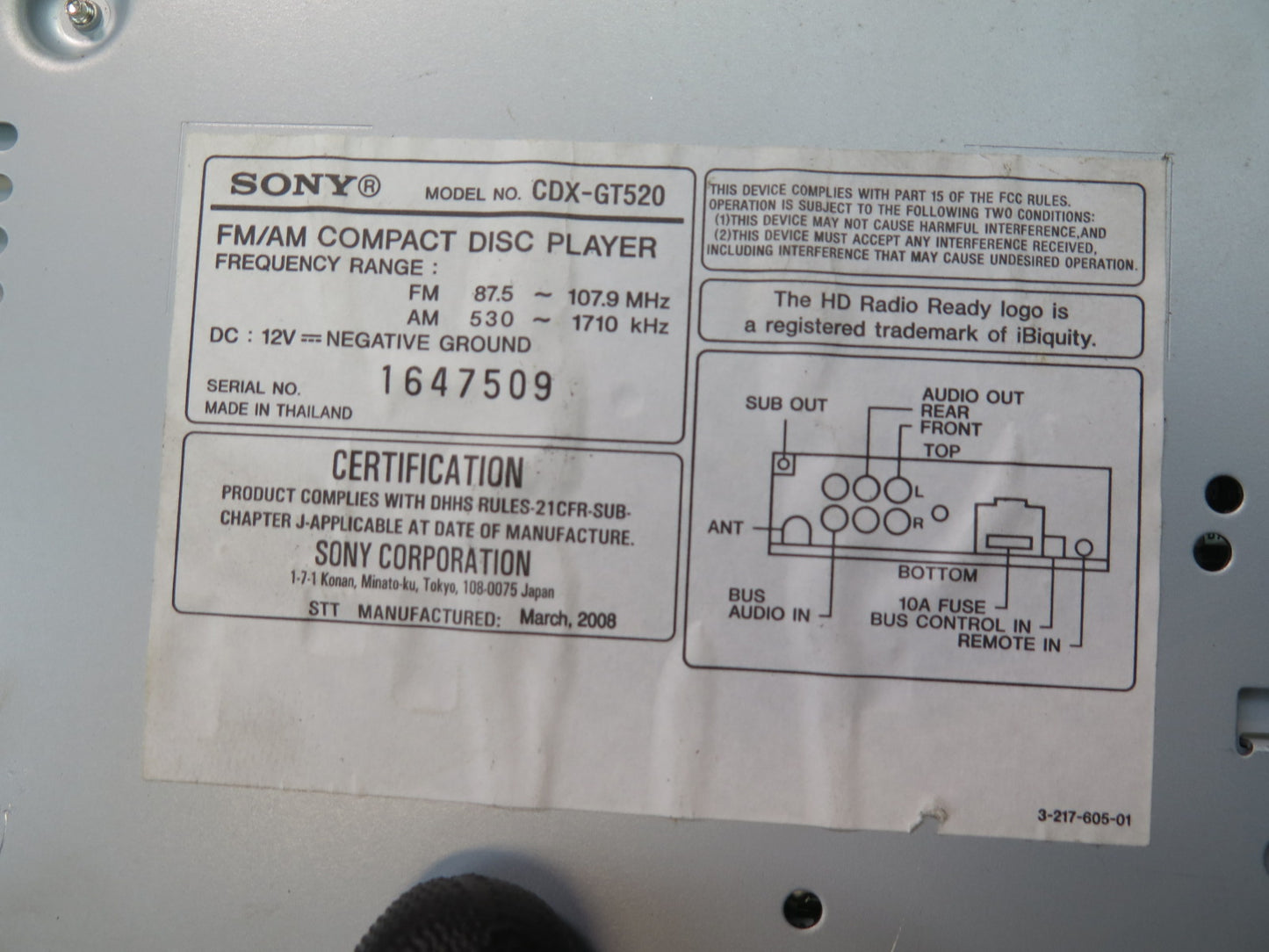 Sony CDX-GT520 AM FM Radio CD MP3 AUX Player