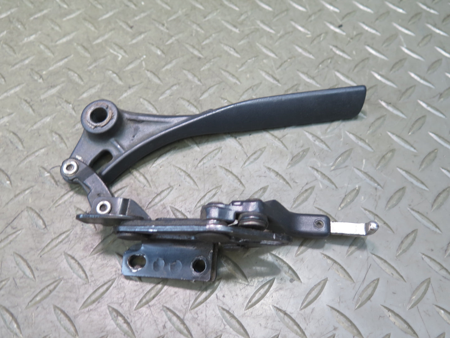 96-02 BMW E36/7 Z3 Convertible Set of 2 TOP Roof Left & Right Lock Latch OEM