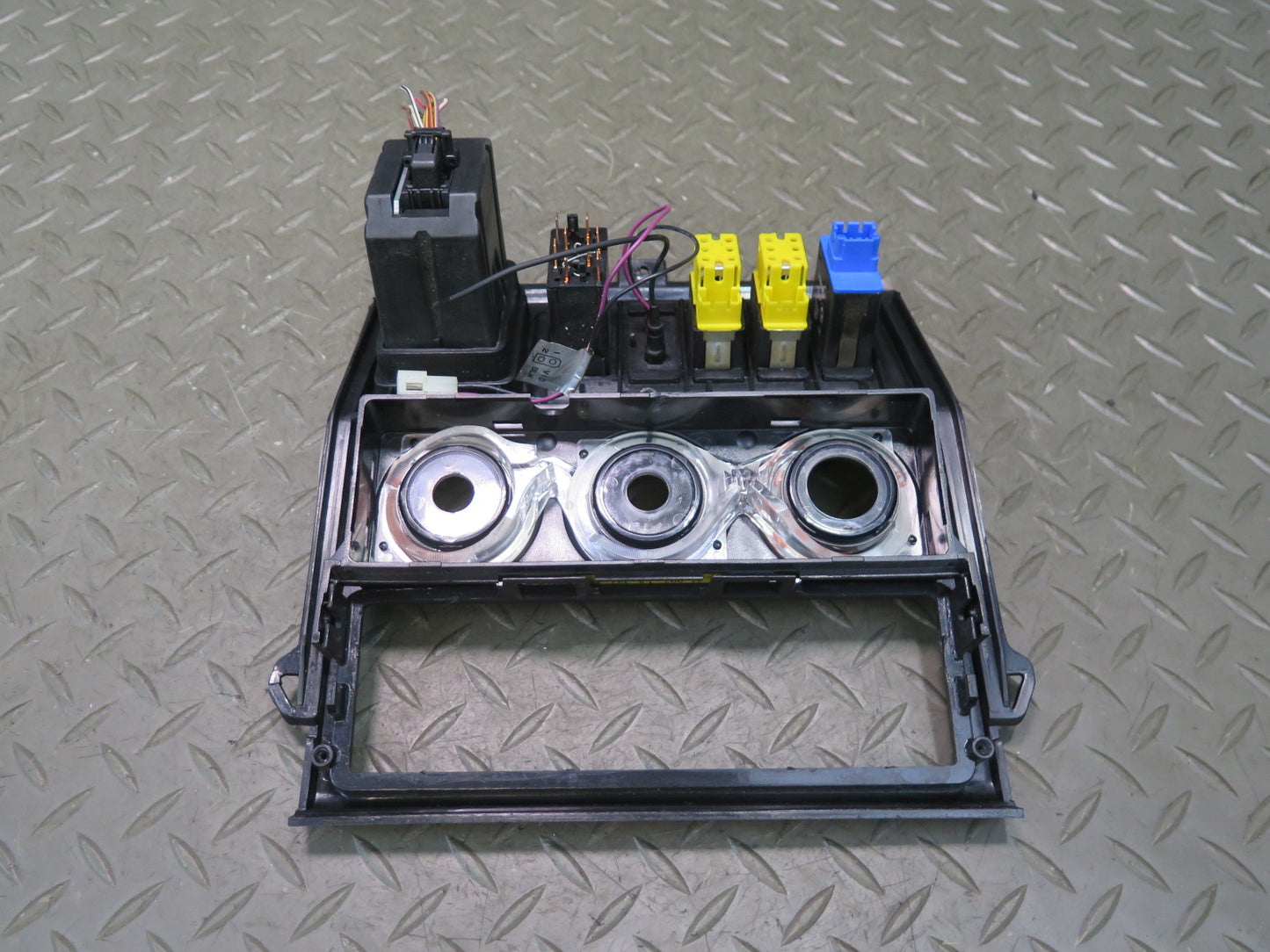 96-99 BMW E36/7 Z3 Center Console A/C Heater Switch Trim Panel w Switches OEM