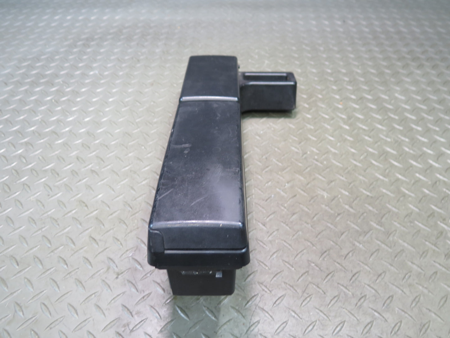 96-02 BMW E36/7 Z3 Center Console Armrest CUP Holder Trim Panel 1469516 OEM