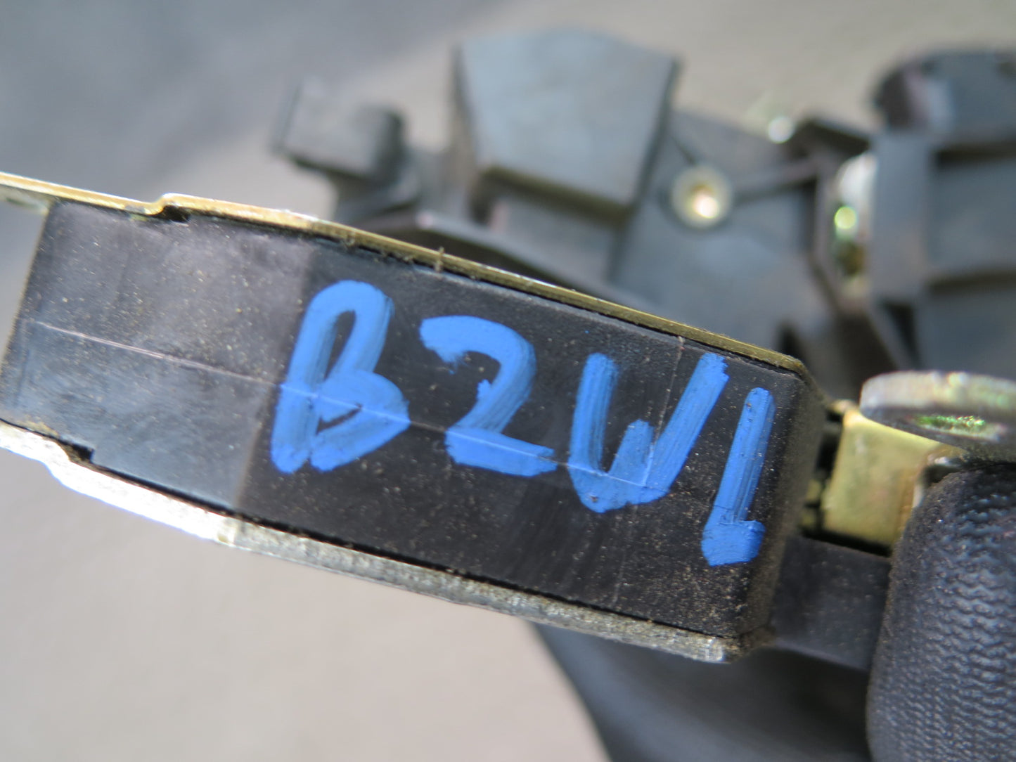 96-02 BMW E36/7 Z3 Left Driver Door Lock Latch Actuator 8397731 OEM