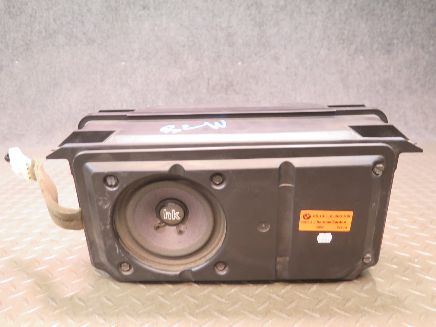 98-99 BMW E36/7 Z3 Roadster Rear Harman Kardon Subwoofer Box Speaker OEM