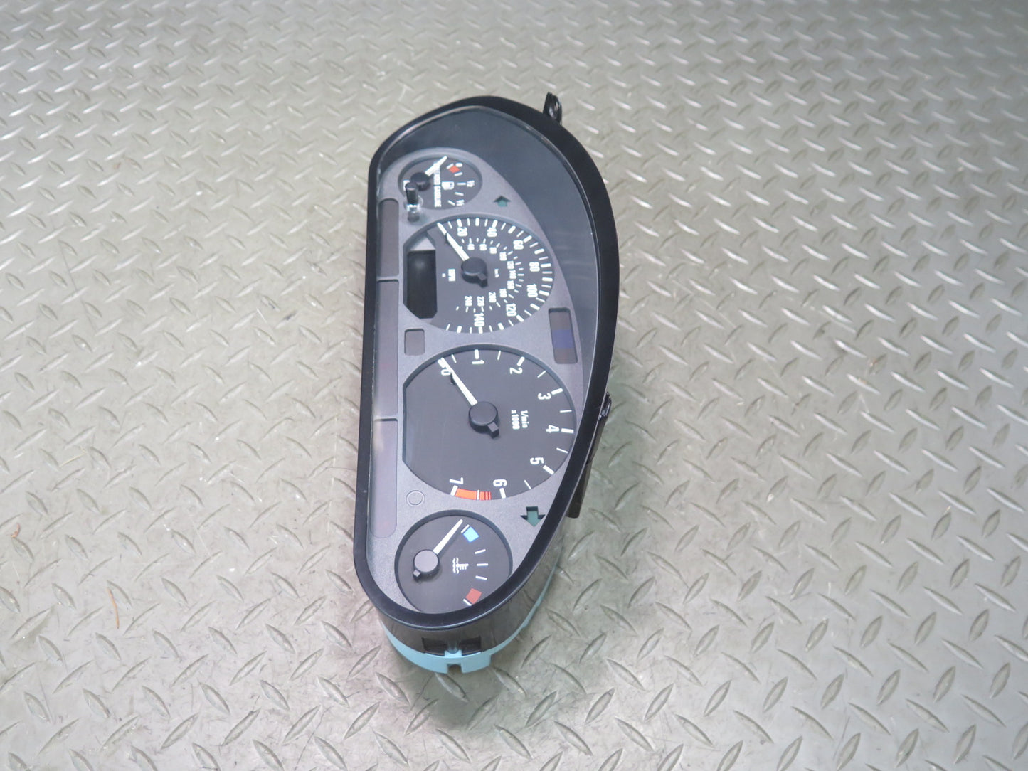 96-98 BMW E36/7 Z3 1.9L Roadster M/T Instrument Cluster Gauge Speedometer OEM