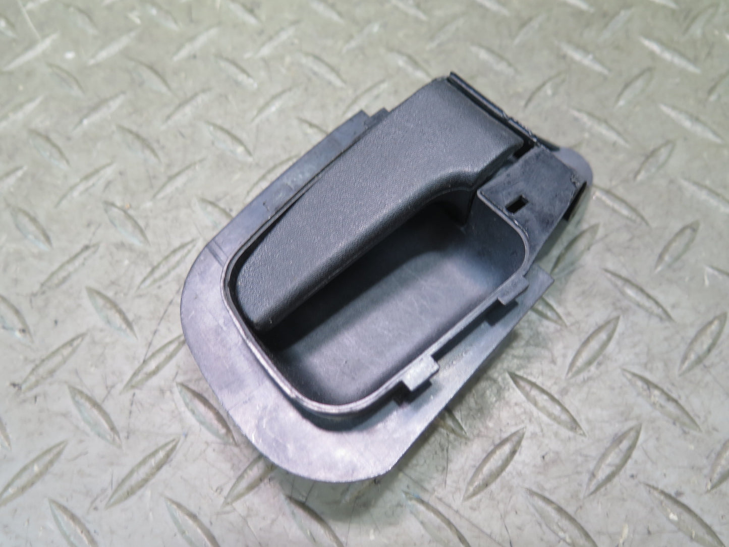 96-02 BMW E36/7 Z3 Left Door Interior Inner Handle 1960829 OEM