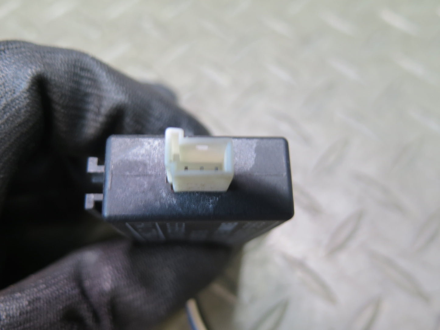 96-02 BMW E36/7 Z3 Seat Occupancy Sensor 8367242 OEM