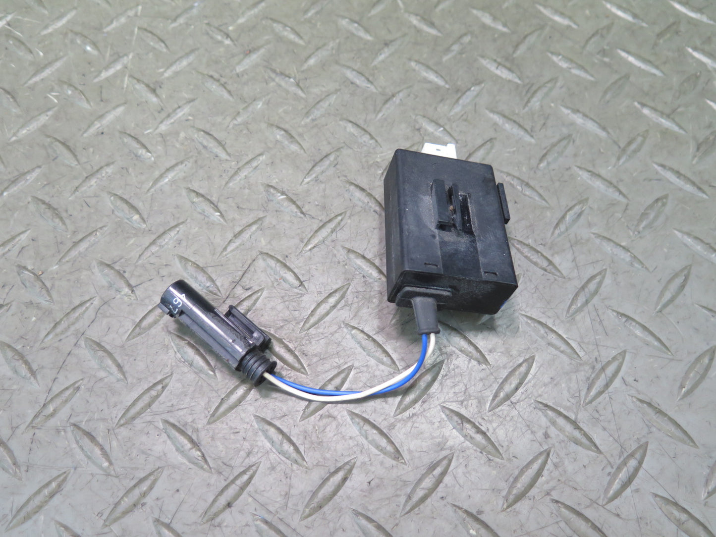 96-02 BMW E36/7 Z3 Seat Occupancy Sensor 8367242 OEM