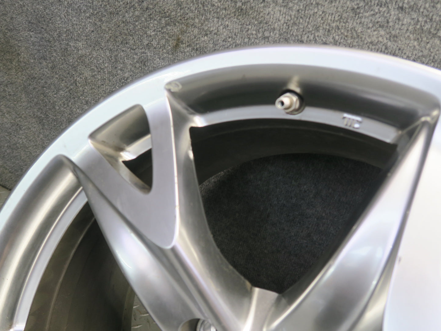 09-20 Nissan Z34 370Z Front R19" Wheel Rim 19x9 ET47 OEM