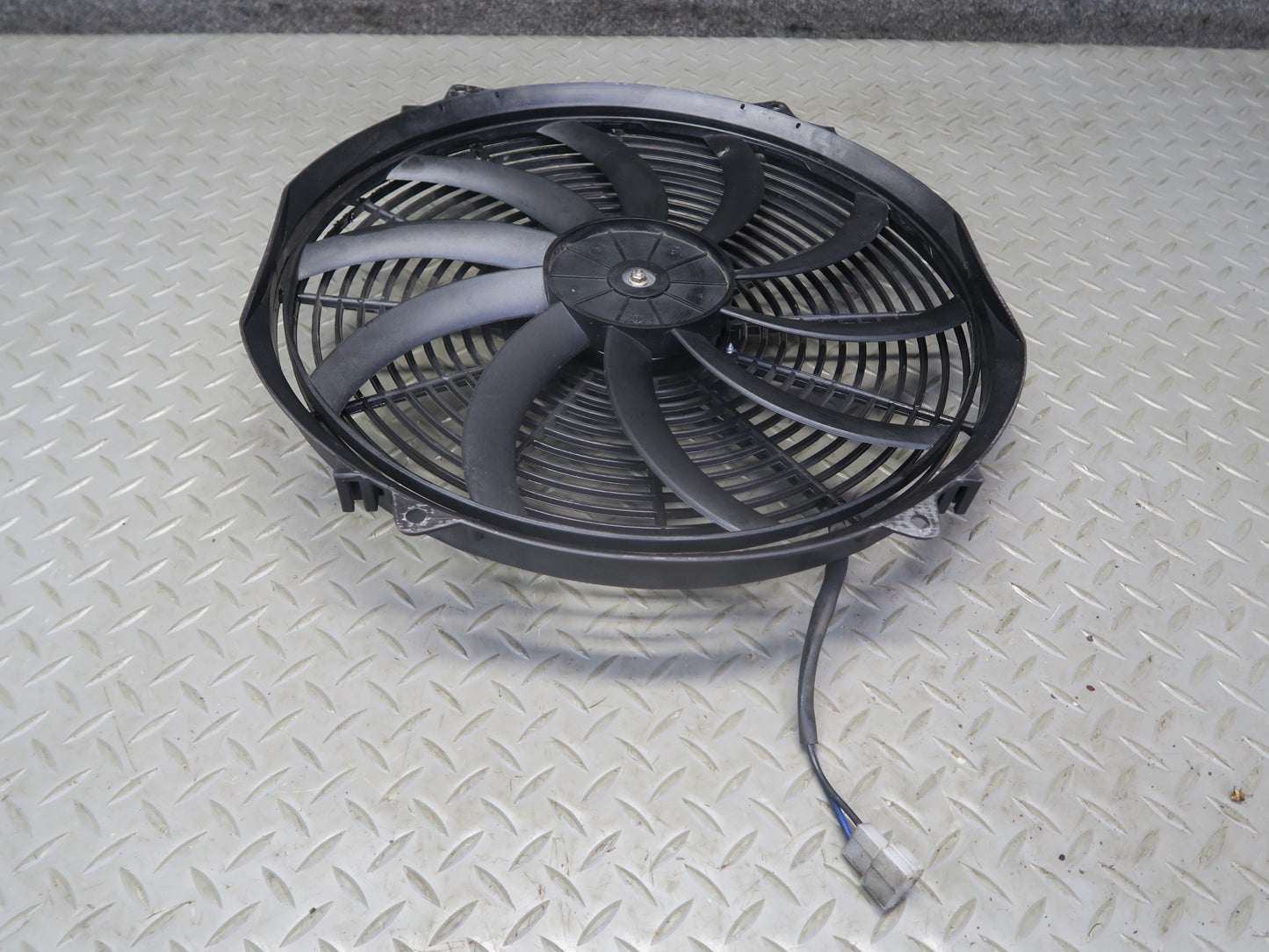 1985-1986 Porsche 928 Aftermarket 120W Engine Cooling Fan Motor