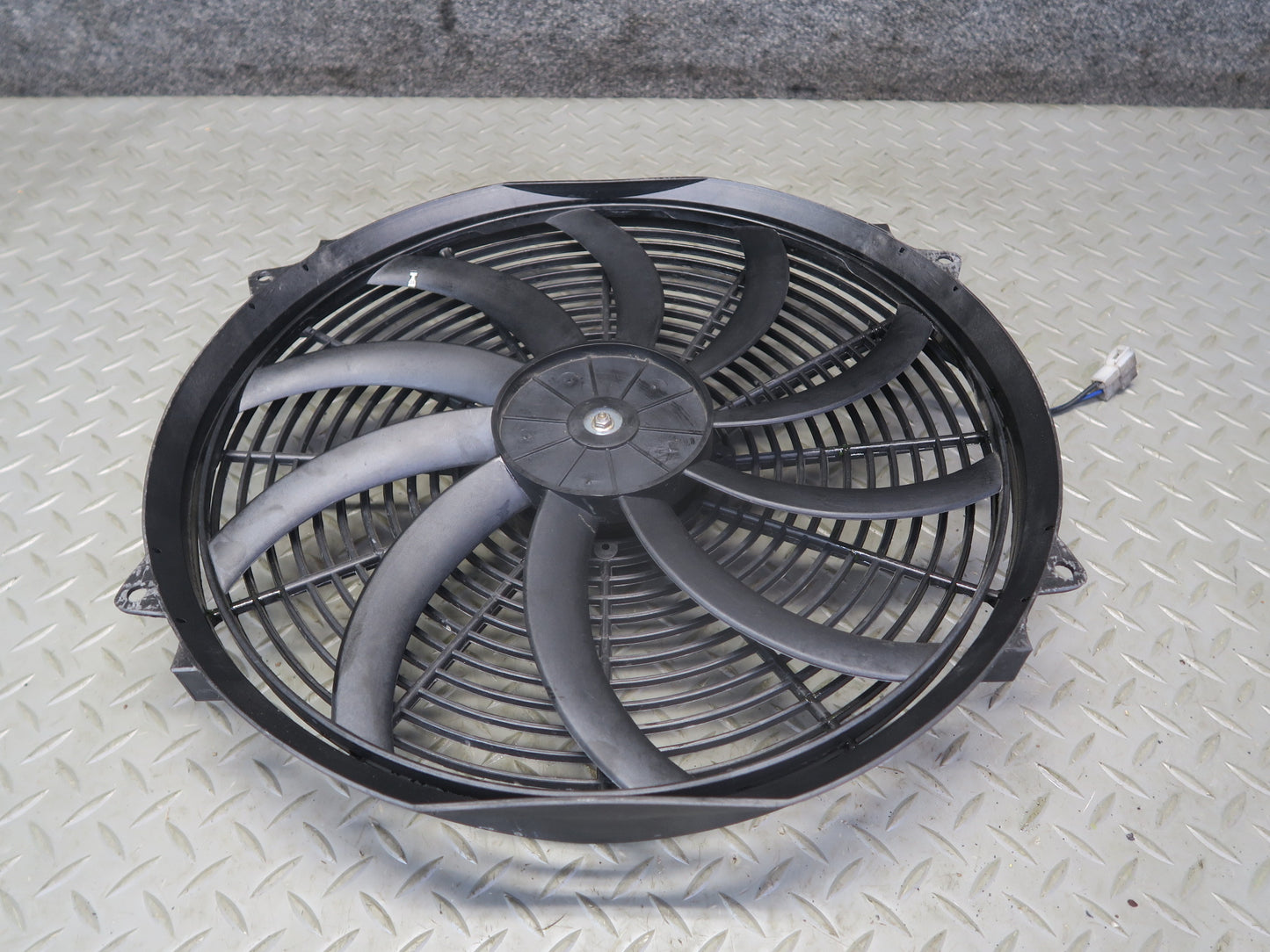 1985-1986 Porsche 928 Aftermarket 120W Engine Cooling Fan Motor