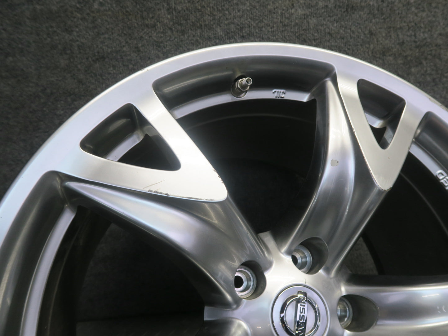 09-20 Nissan Z34 370Z Rear R19" Wheel Rim 19x10 ET30 OEM