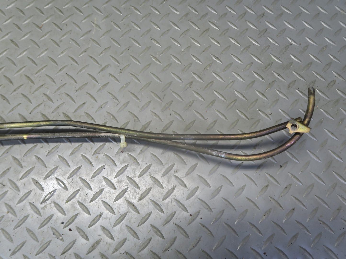 1983-1989 Porsche 928 Sunroof Moonroof Guide Tube Slide