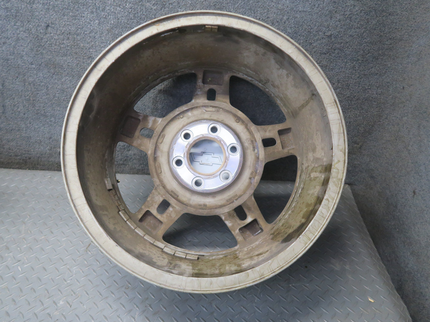 03-06 Chevrolet SSR Set of 4 R19" R20" Alloy Wheel Rim 8/10J ET14/32 OEM