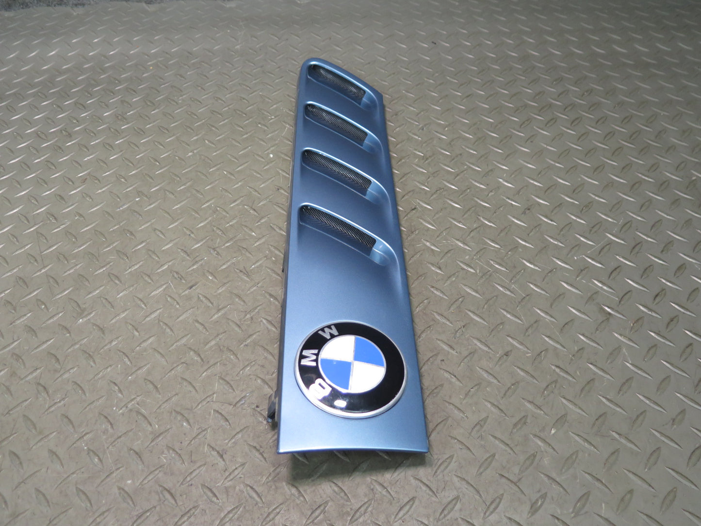 96-02 BMW E36/7 Z3 Set of 2 Front Left & Right Fender Vent Trim Cover Panel OEM