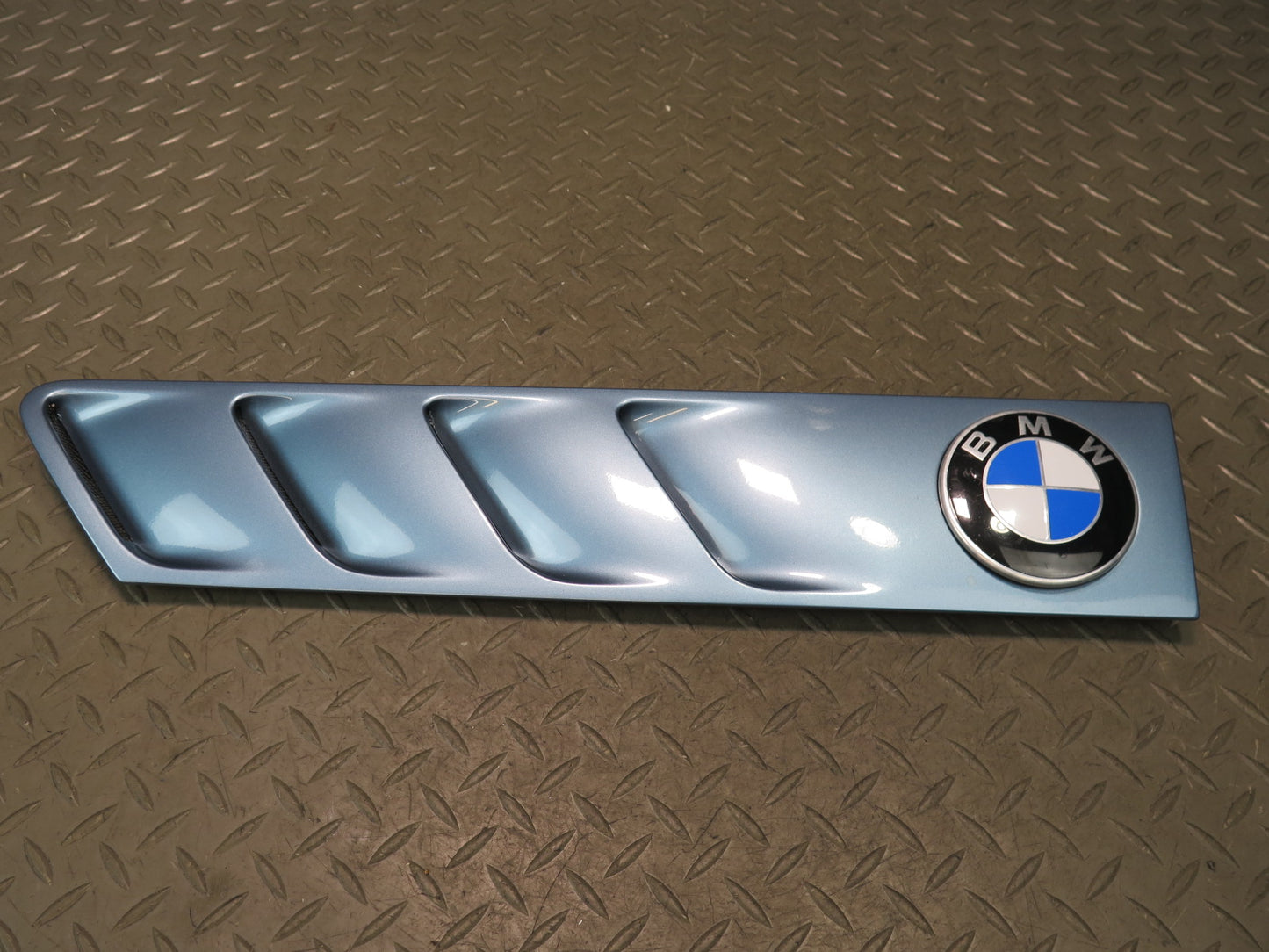 96-02 BMW E36/7 Z3 Set of 2 Front Left & Right Fender Vent Trim Cover Panel OEM
