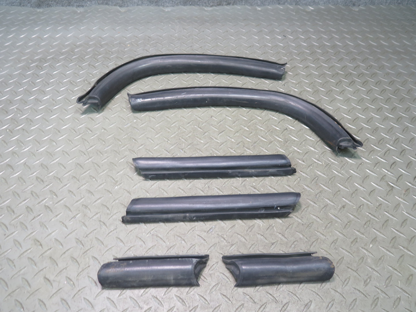 96-02 BMW E36/7 Z3 Convertible TOP Roof Weatherstrip Rubber Seal Set of 6