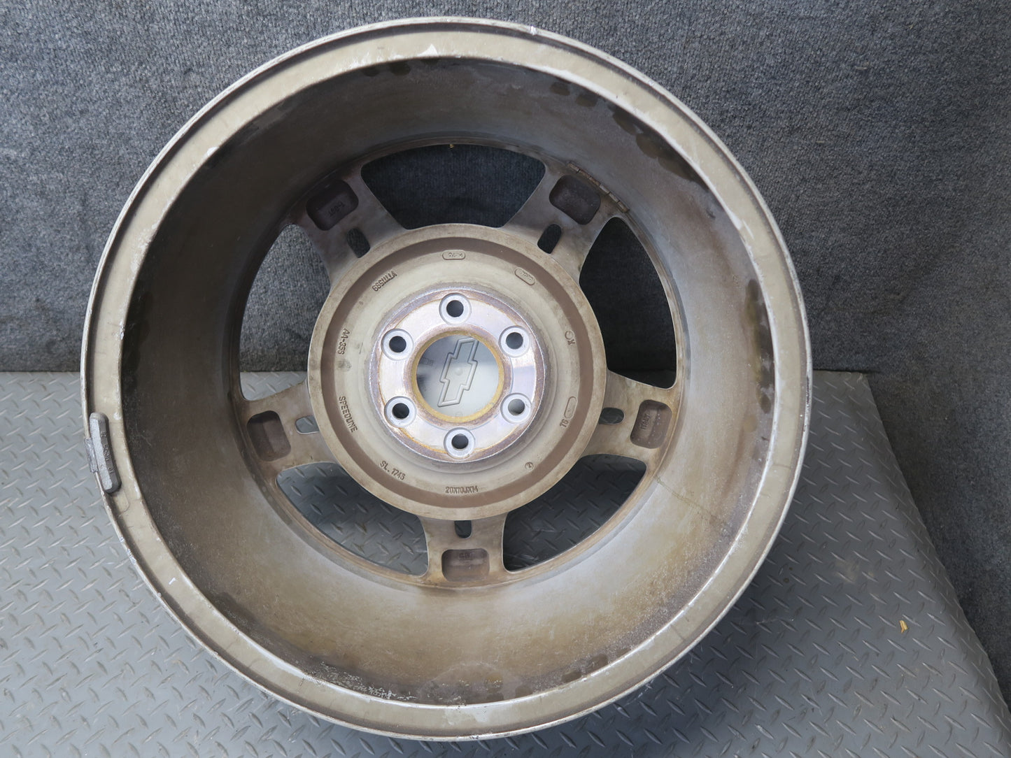 03-06 Chevrolet SSR Set of 4 R19" R20" Alloy Wheel Rim 8/10J ET14/32 OEM