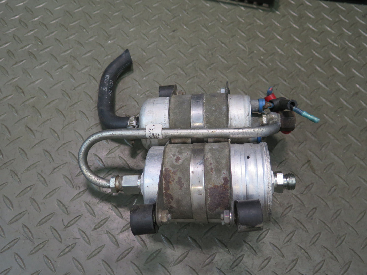 1984-1991 Porsche 928 S Fuel Gas Pump Filter Assembly