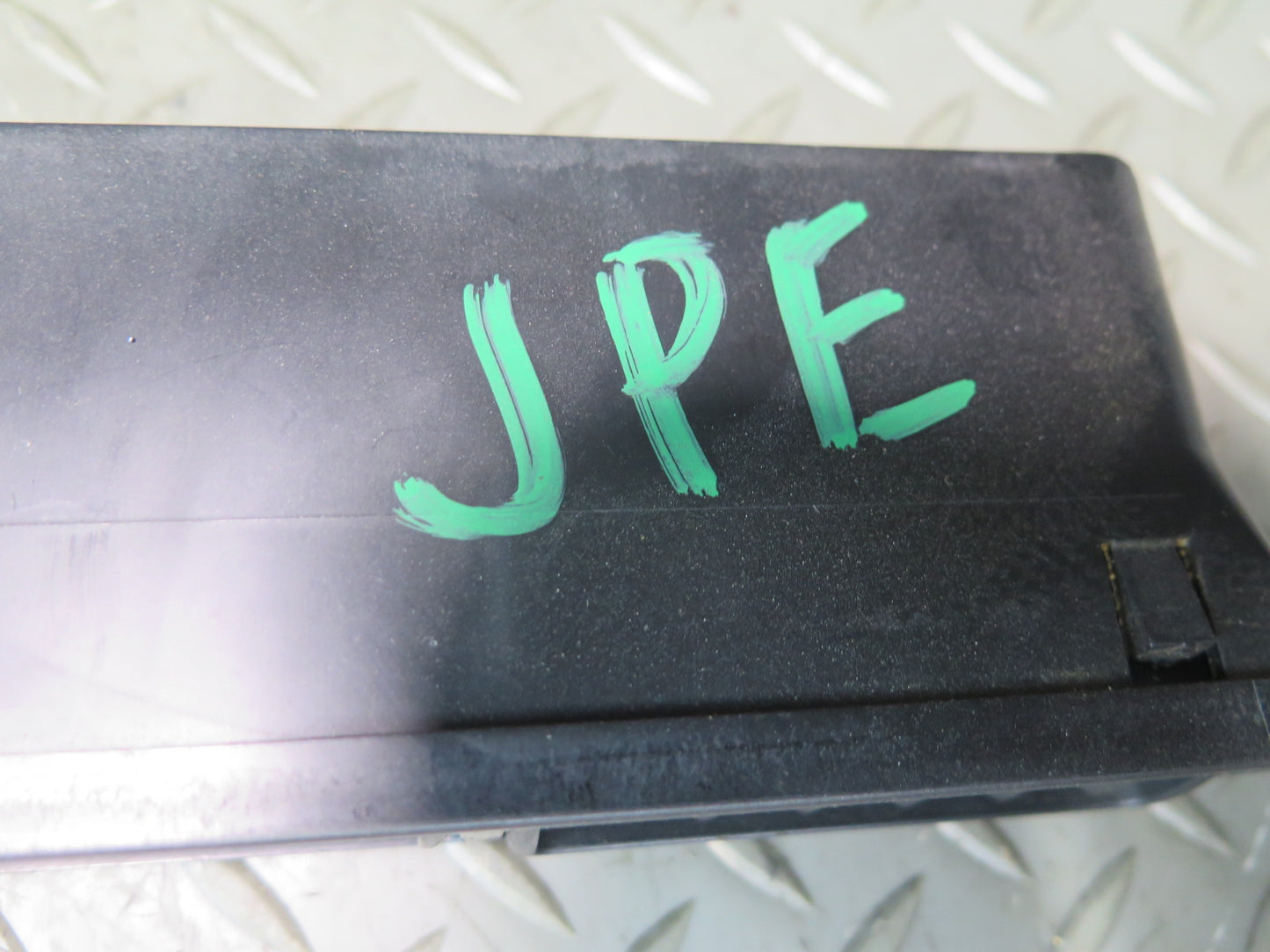 1984-1986 Porsche 928 S Center Console Left Right Door Air Vent Grille Set of 4