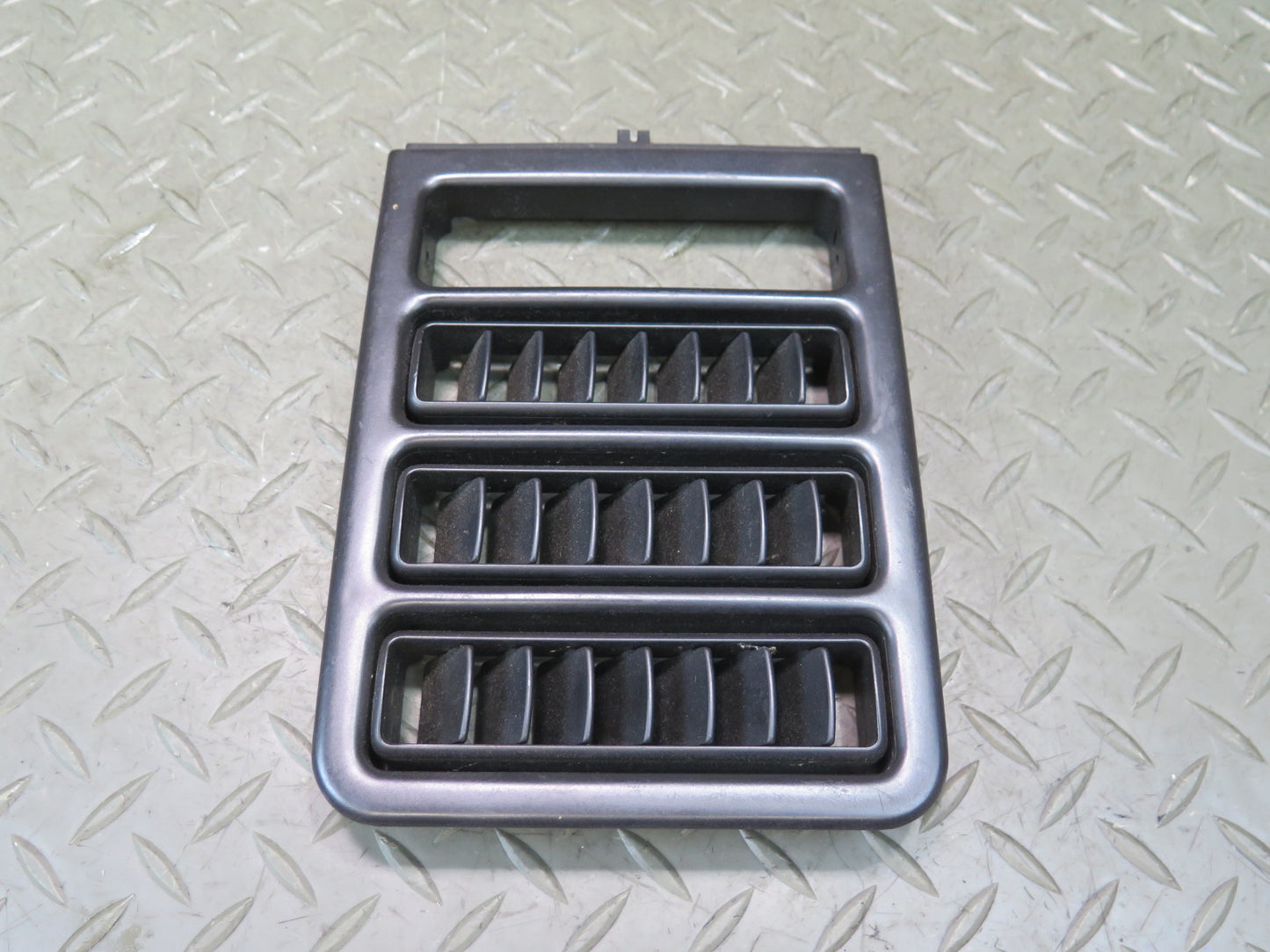 1984-1986 Porsche 928 S Center Console Left Right Door Air Vent Grille Set of 4