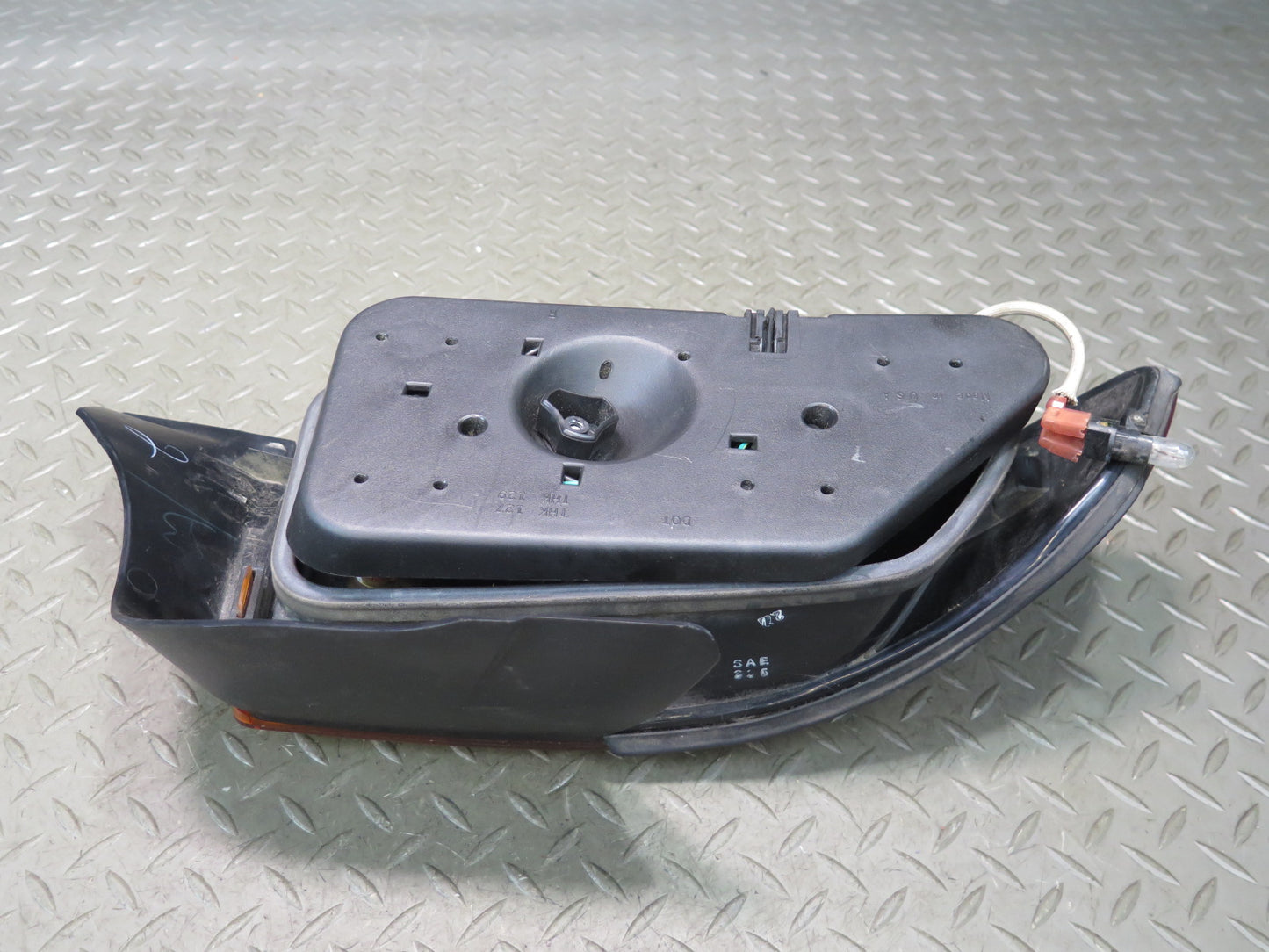 96-99 BMW E36/7 Z3 Roadster Set of 2 Rear Left & Right Tail Light Lamp OEM