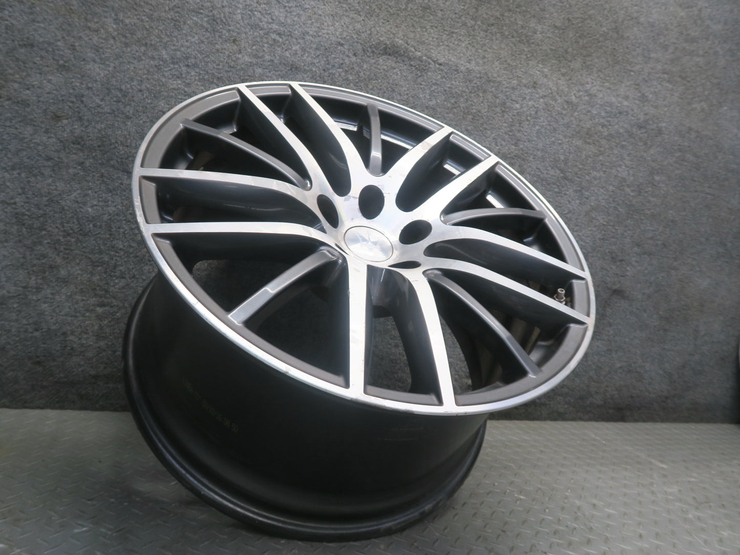 2014-2020 Maserati Ghibli M157 Rear R19" Alloy Wheel Rim 19x10J ET40 670016855
