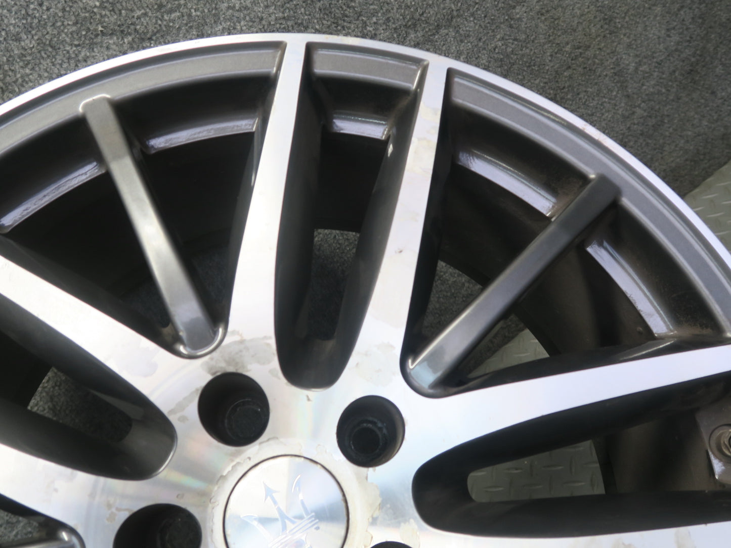 2014-2020 Maserati Ghibli M157 Front R19" Alloy Wheel Rim 19x8.5J ET44 670016851
